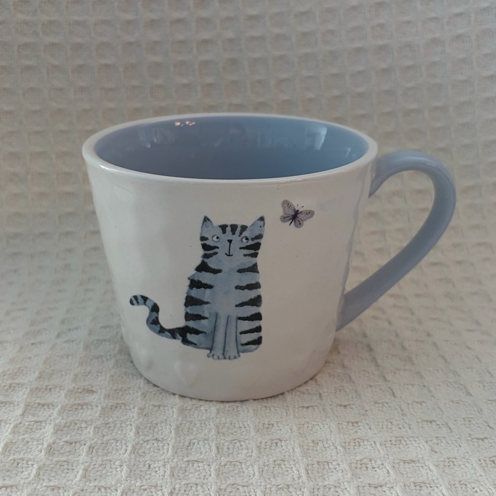 Harvest Green Studio Oversized Cat & Butterfly Stoneware Mug Designed In England